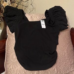 NWT Express brand top